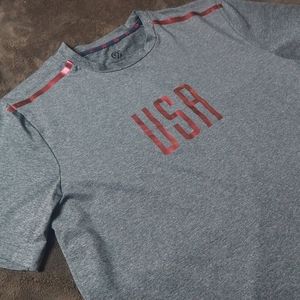 Champion Men's USA T-Shirt Size Medium Like New